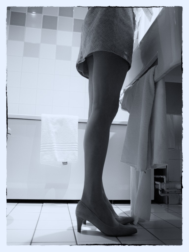 ART PHOTO JAMBES DES FEMMES # 02